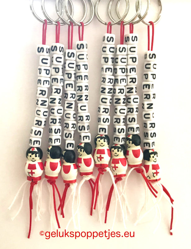 Sleutelhanger supernurse met gelukspoppetje verpleegster