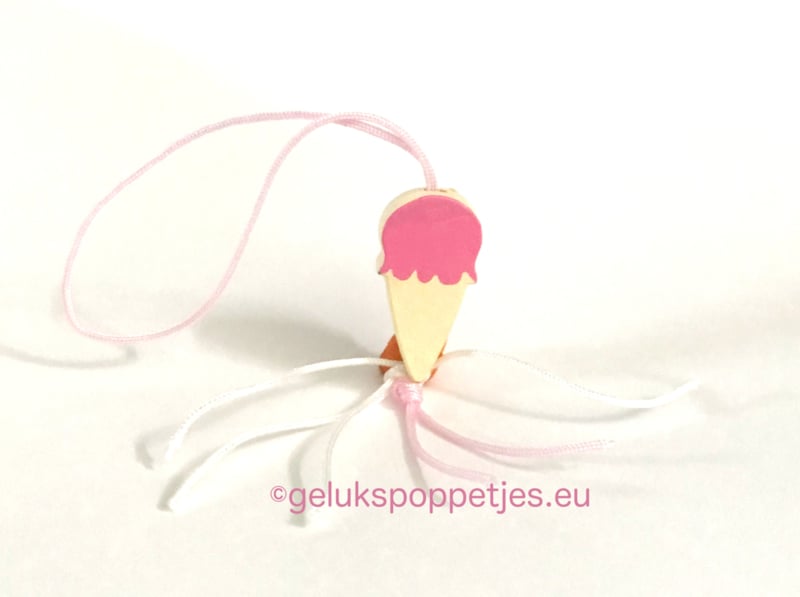 Gelukpoppetje ijsje