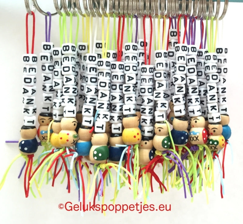 Sleutelhanger bedankt sich mit houten gelukspoppetje