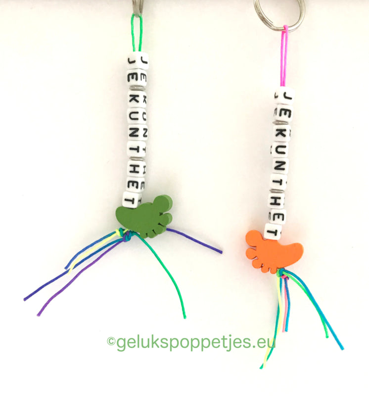 Der Schlüsselhalter kann mit Gelukspoppetje Voetje rechnen