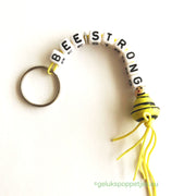 Sleutelhanger bee-strong mit gelukspoppetje bijtje