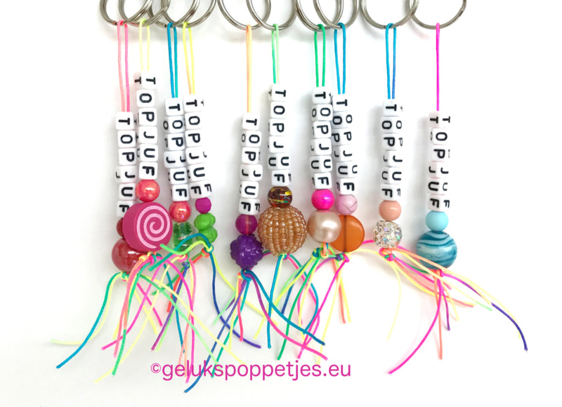 Hängende Hänger von handgemaakten Gelukspoppetjes