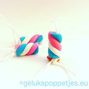 Gelukspoppetje gedraaid spekje